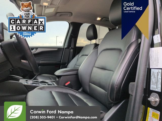 Used 2025 Ford Escape Platinum AWD/4WD image 26
