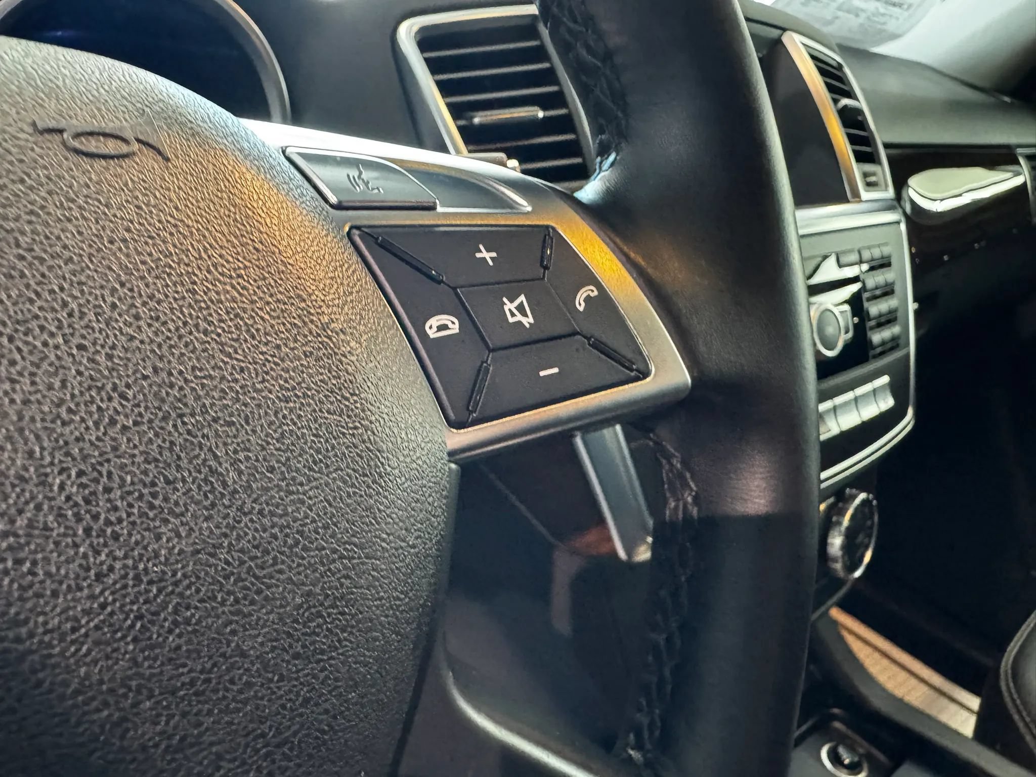 Used 2013 Mercedes-Benz ML 350 2WD image 25