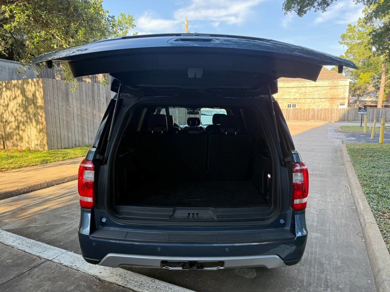 Used 2019 Ford Expedition Max XLT AWD/4WD image 56