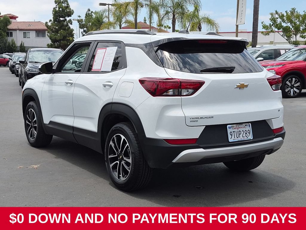 Used 2025 Chevrolet TrailBlazer LT AWD/4WD image 9