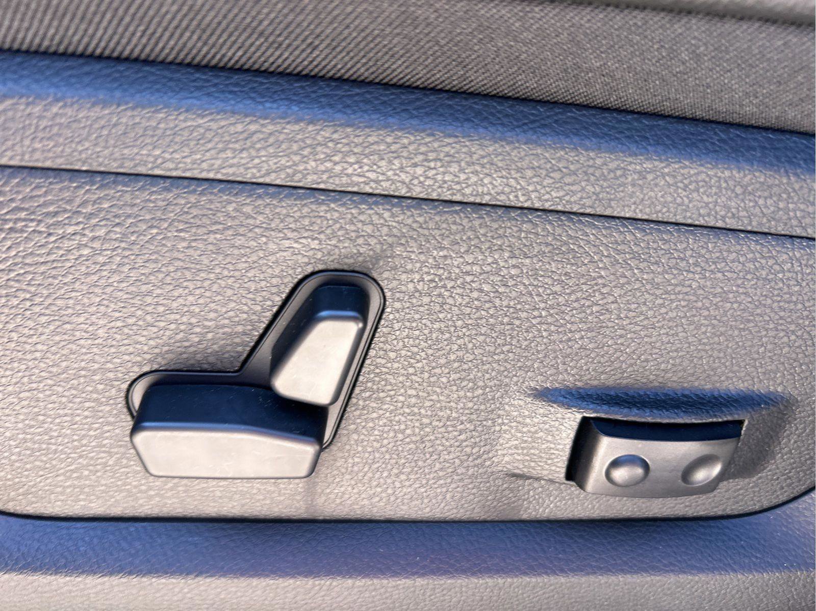 New 2026 RAM 2500 Laramie w/ Night Edition image 29