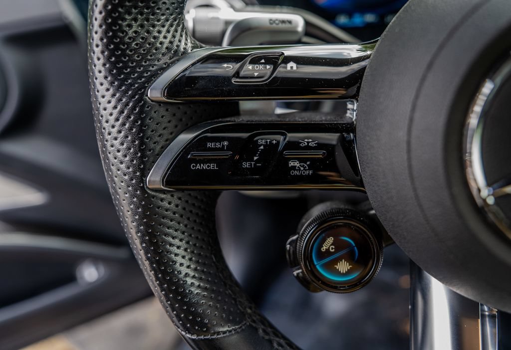 Used 2022 Mercedes-Benz EQS AMG 4MATIC image 6