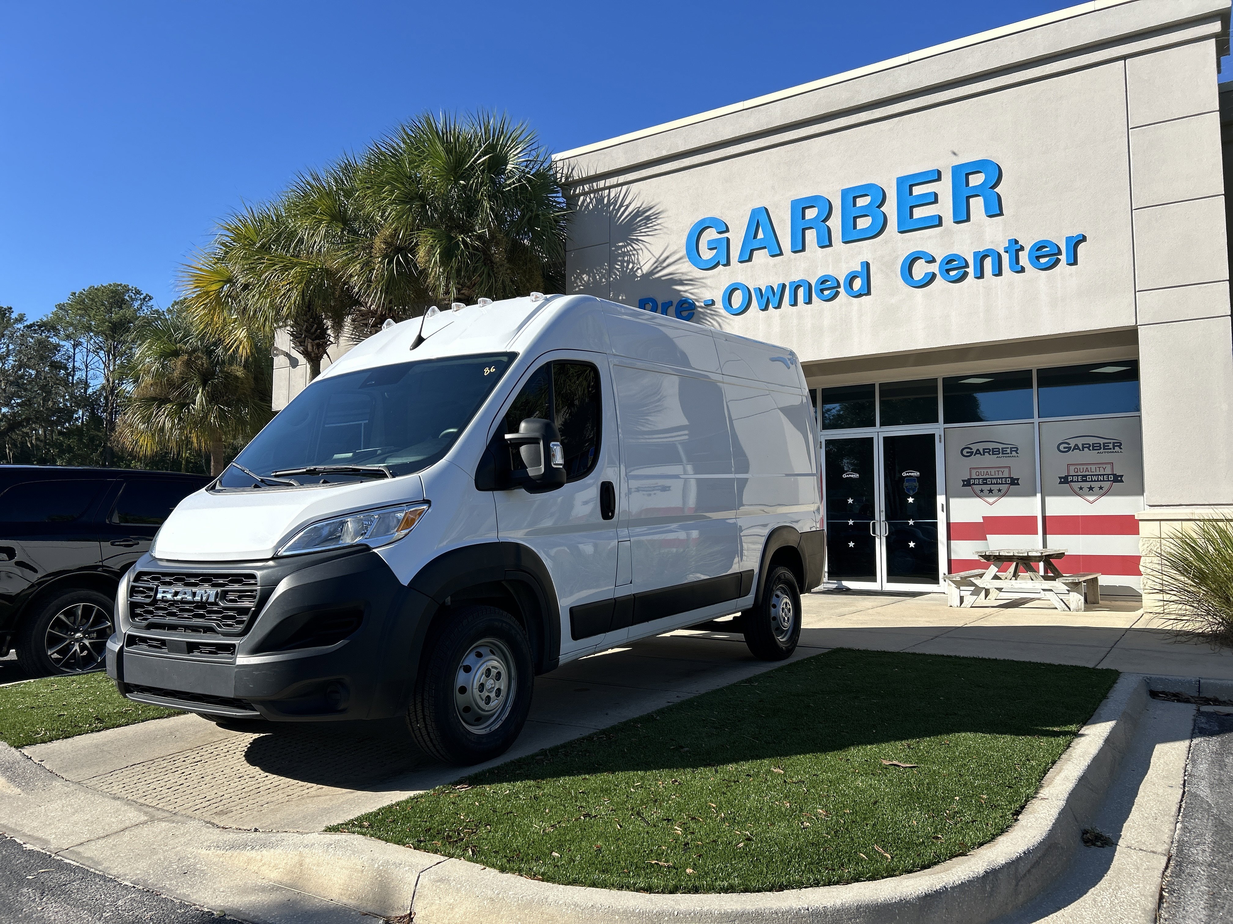 Used 2023 RAM ProMaster 2500 image 3