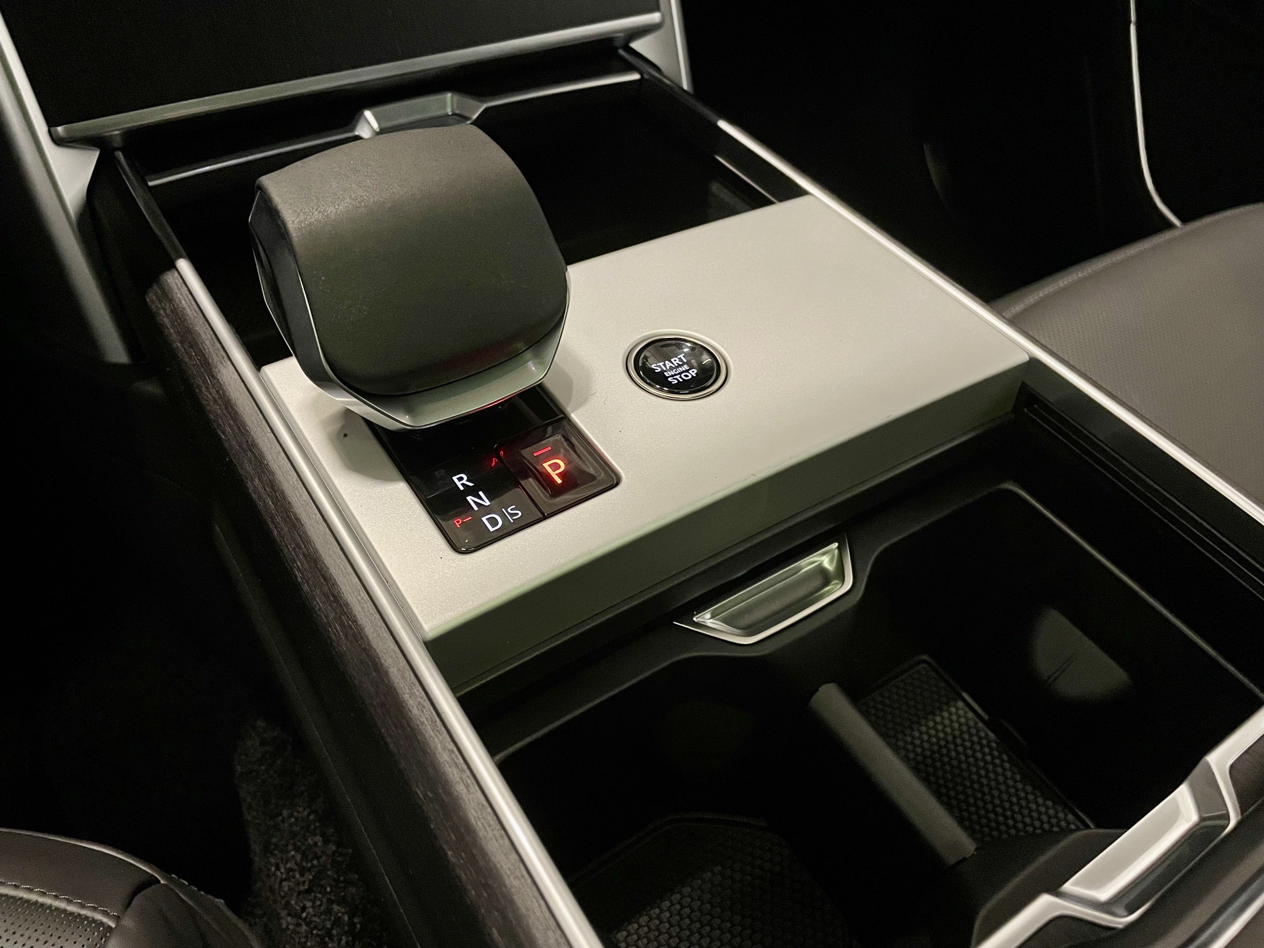 New 2026 Land Rover Range Rover SE AWD/4WD image 20