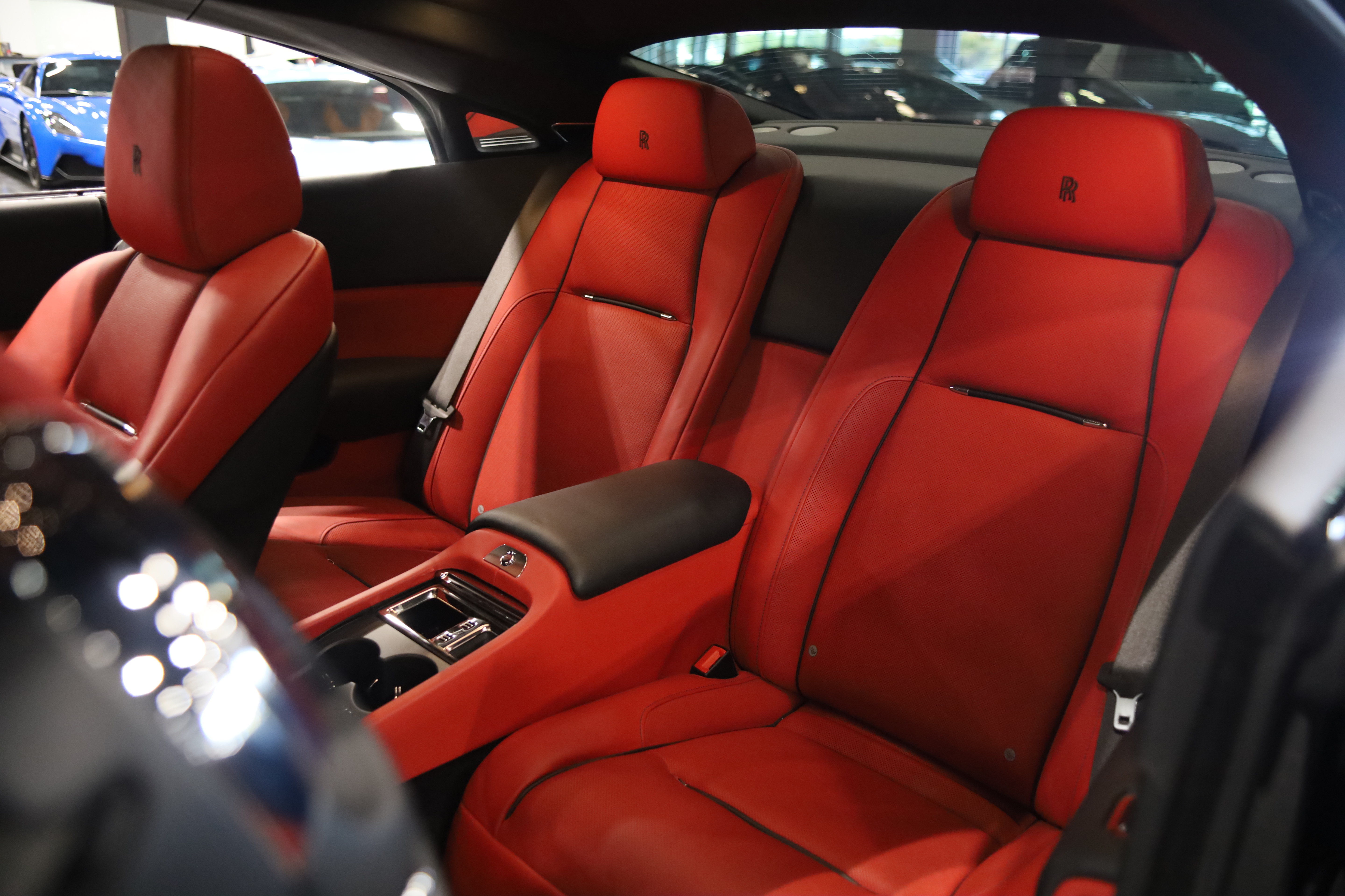 Used 2018 Rolls-Royce Wraith RWD image 35