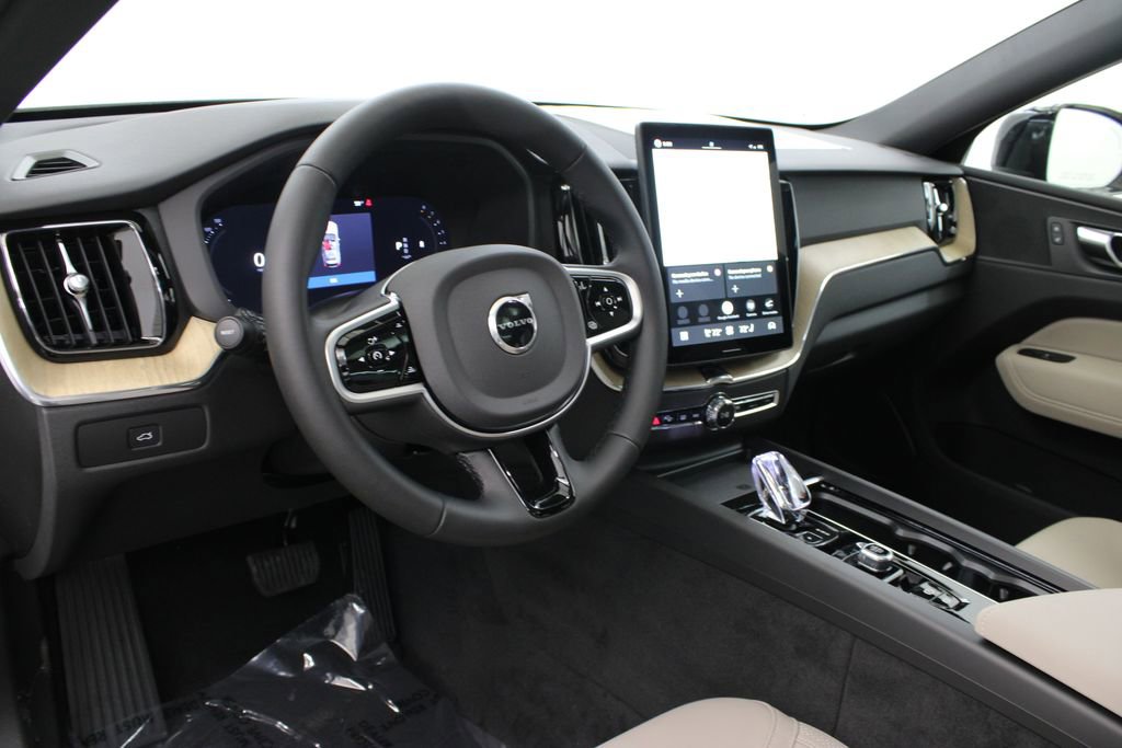 New 2026 Volvo XC60 B5 Plus w/ Protection Package Premier image 16