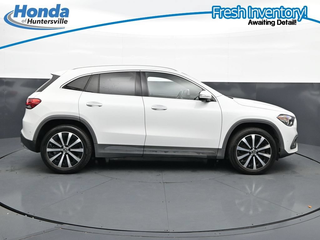 Used 2021 Mercedes-Benz GLA 250 4MATIC image 11