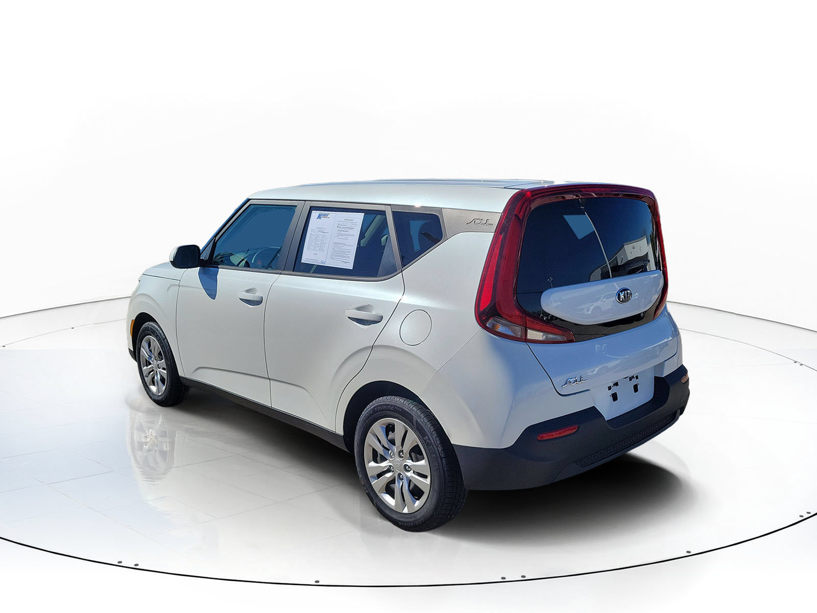 Used 2021 Kia Soul LX FWD image 4