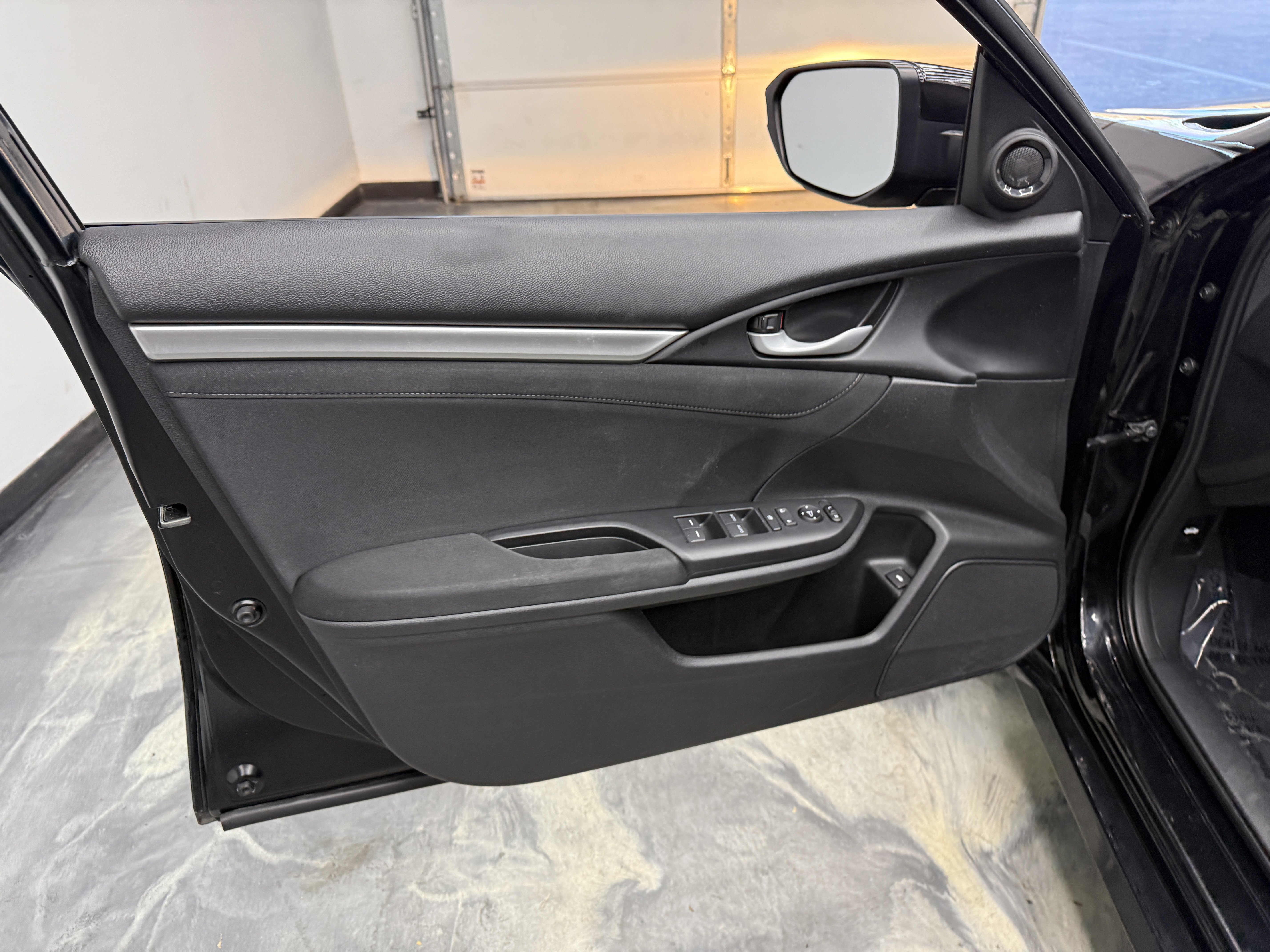 Used 2021 Honda Civic EX image 10