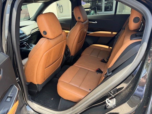 Certified 2023 Cadillac XT4 Premium Luxury AWD/4WD image 10