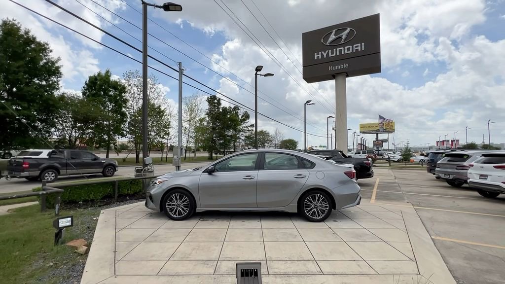 Used 2023 Kia Forte GT-Line image 4