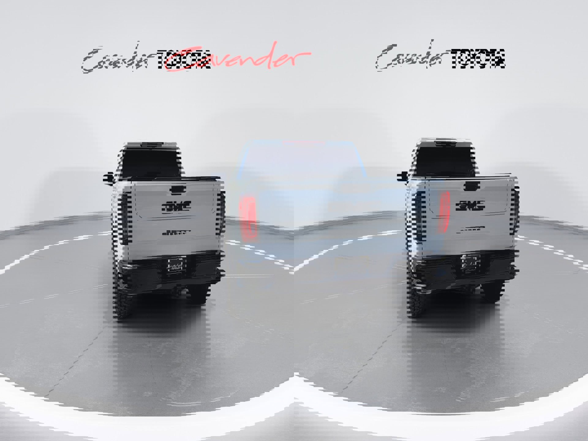 Used 2025 GMC Sierra 1500 AT4X image 7