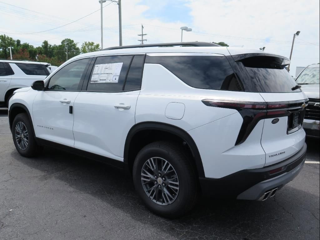 New 2026 Chevrolet Traverse LT image 5
