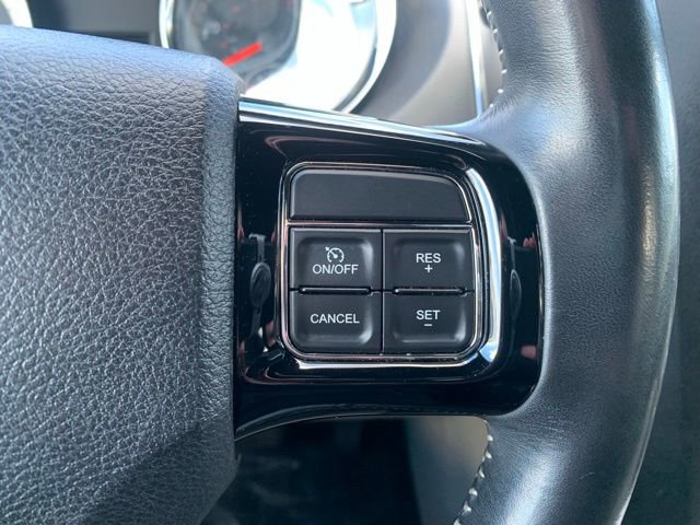 Used 2019 Dodge Grand Caravan SXT image 18