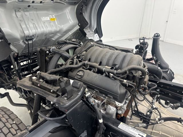 New 2025 Chevrolet Low Cab Forward image 27