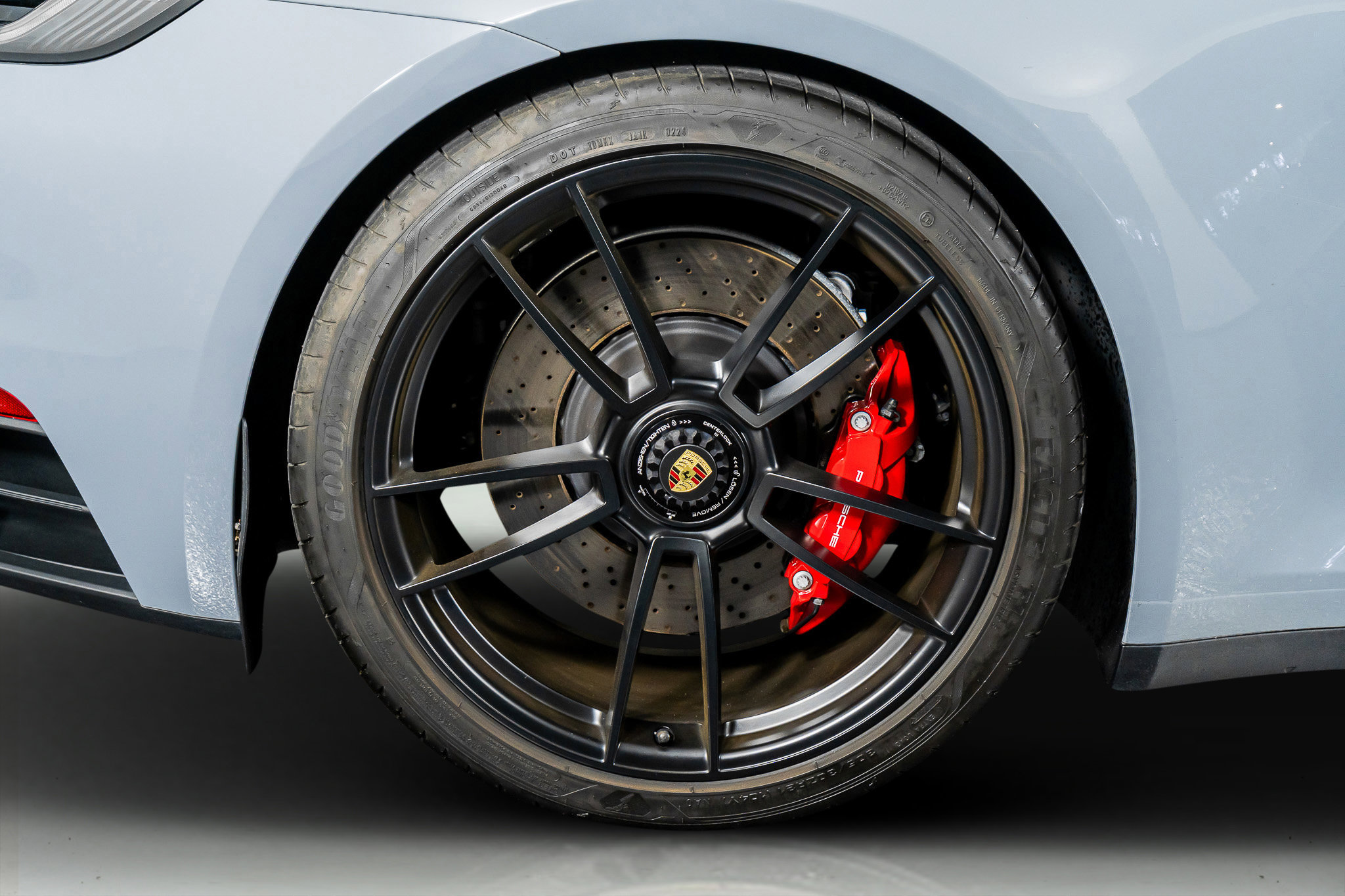 Used 2024 Porsche 911 Carrera 4 GTS image 9