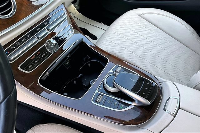 Used 2019 Mercedes-Benz E 300 4MATIC image 21