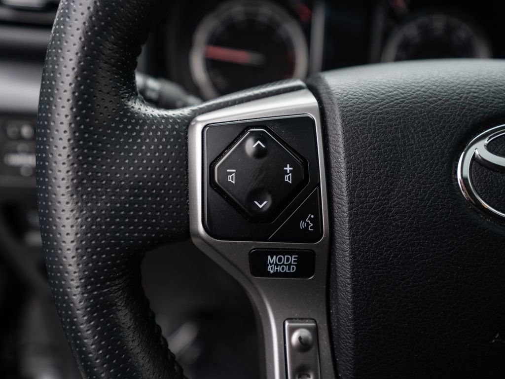 Used 2023 Toyota 4Runner Limited image 22