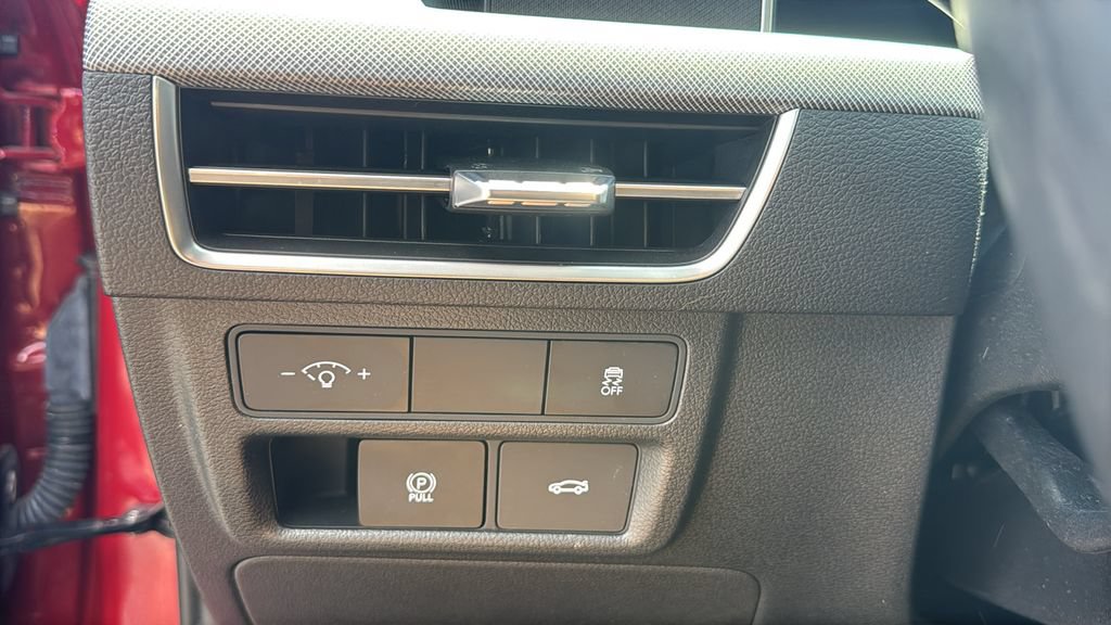 Used 2025 Hyundai Sonata SEL FWD image 15