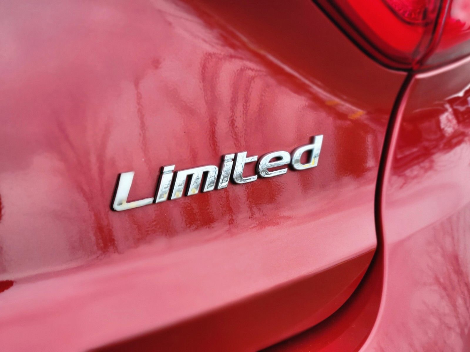 Used 2017 Hyundai Sonata Limited image 12