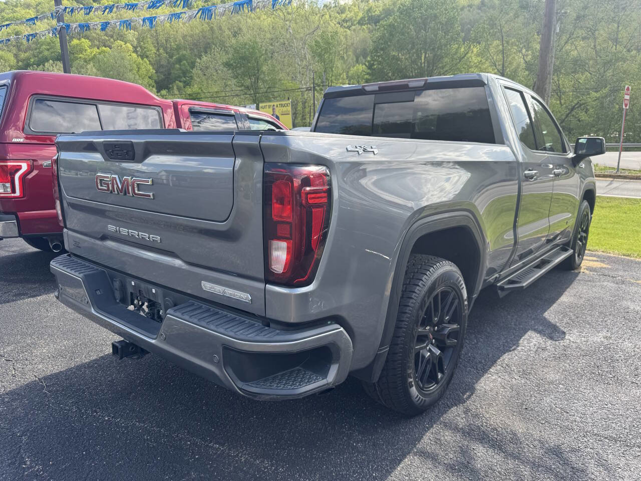 Used 2021 GMC Sierra 1500 Elevation w/ Preferred Package image 5