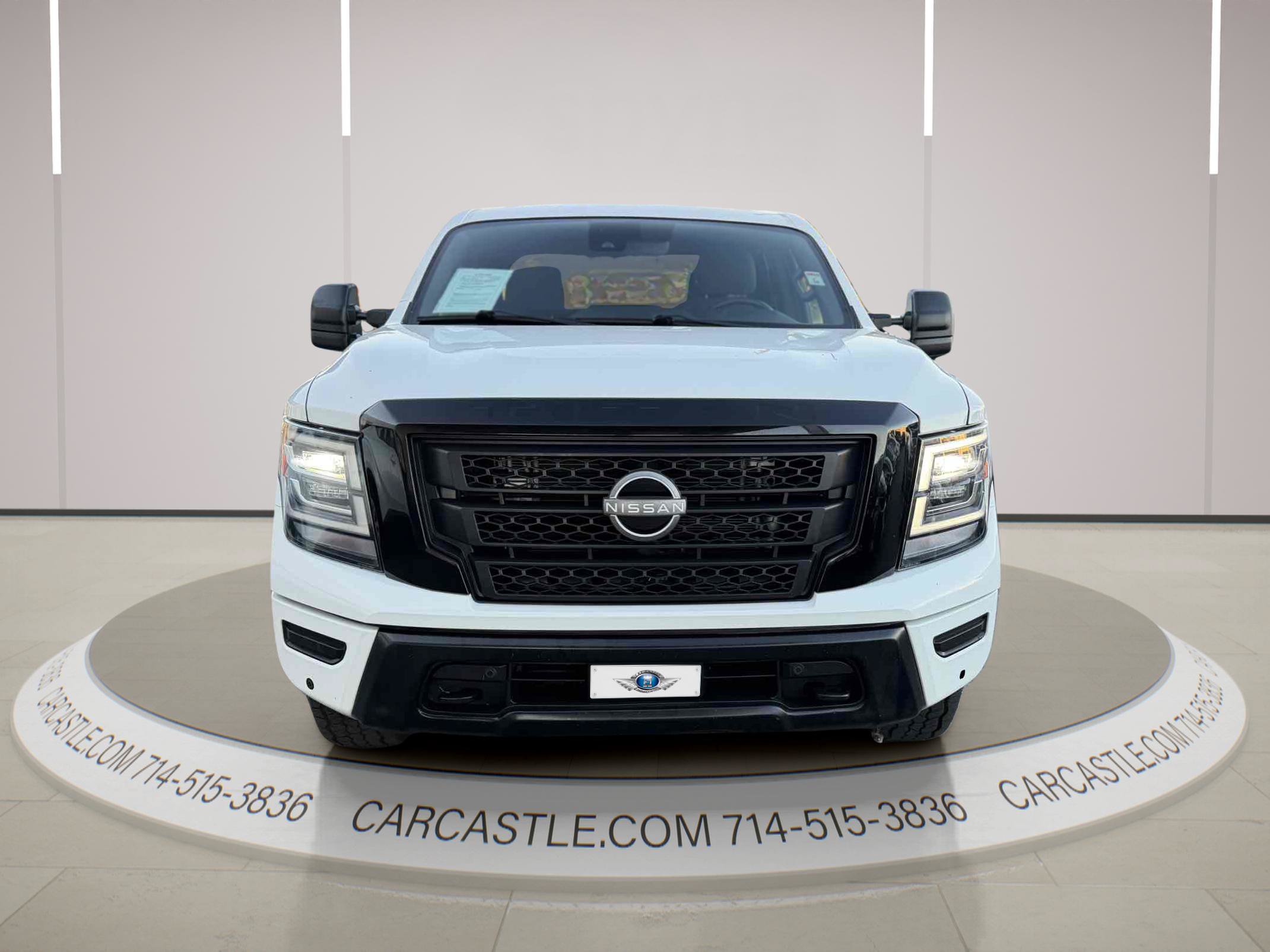 Used 2023 Nissan Titan SV w/ SV Convenience Package AWD/4WD image 8