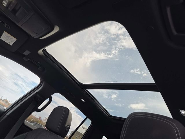 New 2026 Chevrolet Traverse LT w/ Sun and Wheel Package image 6