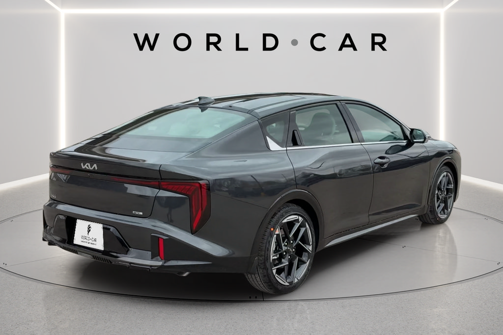 New 2026 Kia K4 GT-Line w/ GT-Line Premium Package FWD image 3