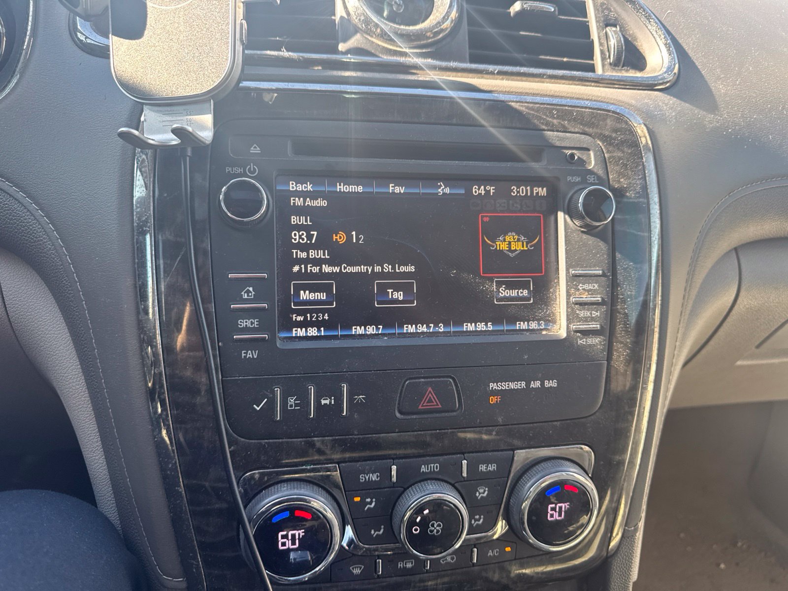 Used 2014 Buick Enclave Leather FWD image 9