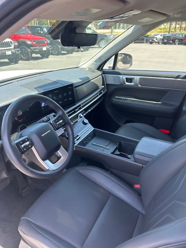 Used 2025 Hyundai Santa Fe SEL image 19