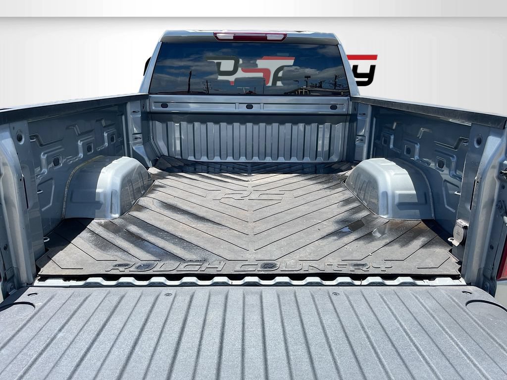 Used 2023 Chevrolet Silverado 1500 Custom RWD image 24