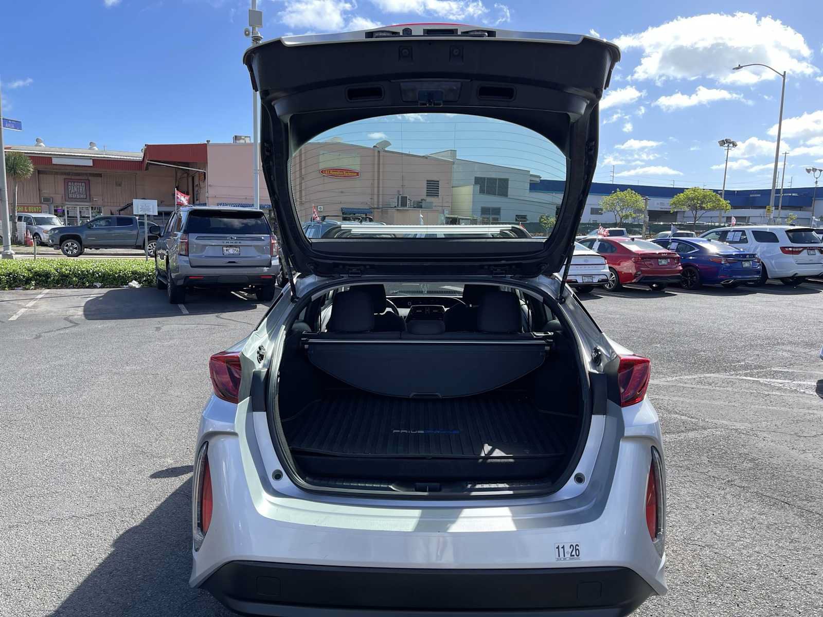 Used 2020 Toyota Prius Prime LE FWD image 21
