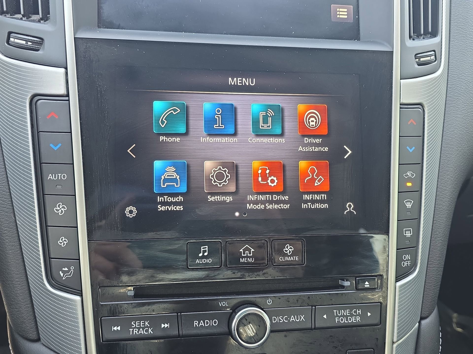 Certified 2022 INFINITI Q50 Luxe w/ Cargo Package AWD/4WD image 22