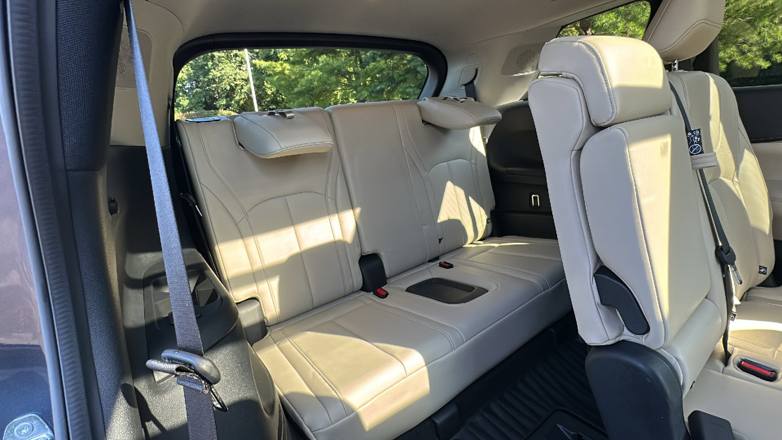 Certified 2022 INFINITI QX60 Sensory w/ Cargo Package AWD/4WD image 25