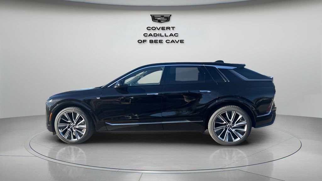 New 2026 Cadillac Lyriq Signature Luxury image 5