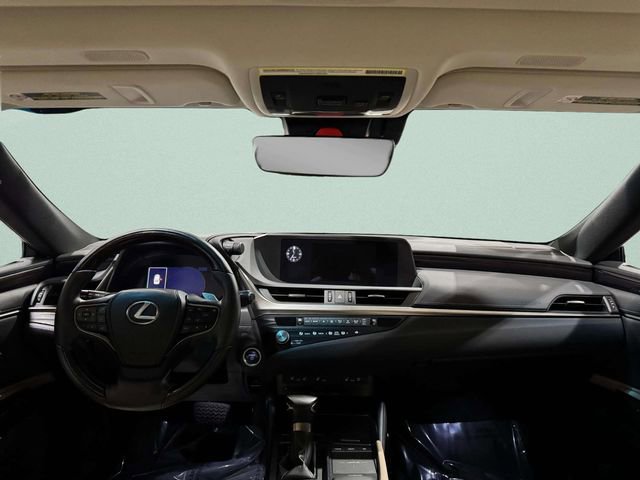 Certified 2021 Lexus ES 300h w/ Premium Package FWD image 11