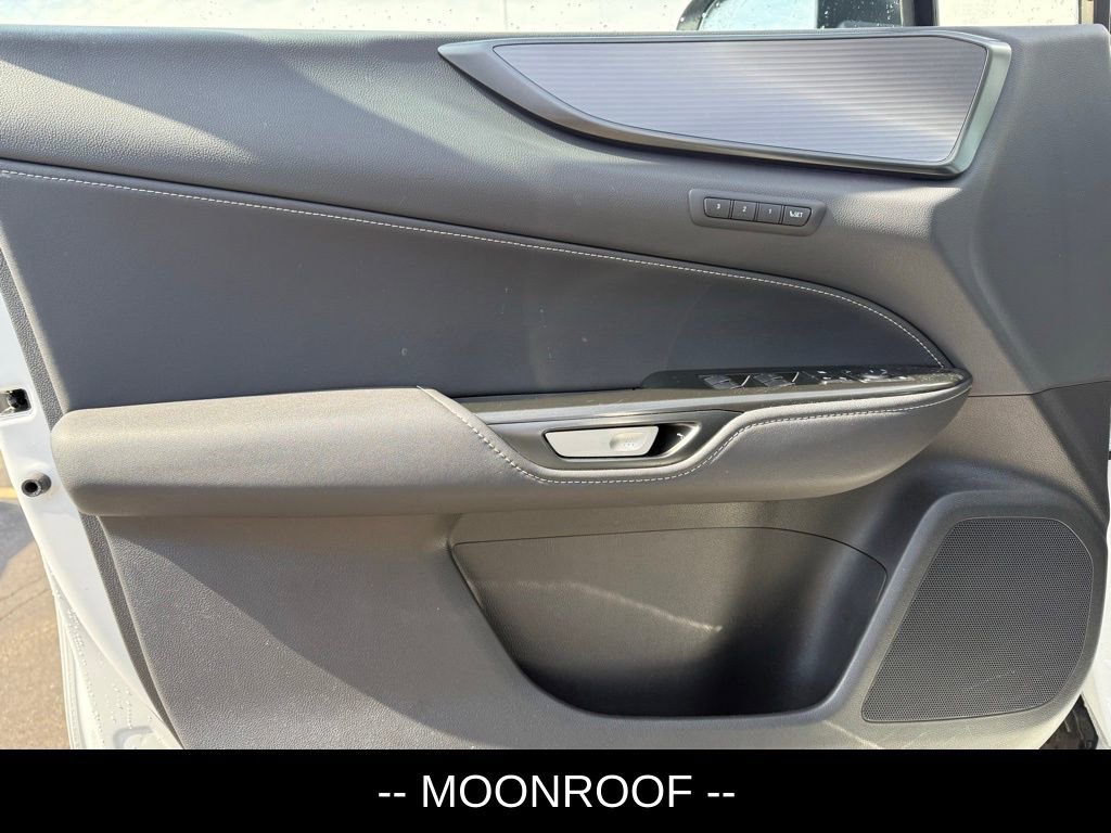 Used 2025 Lexus NX 350 F Sport image 5