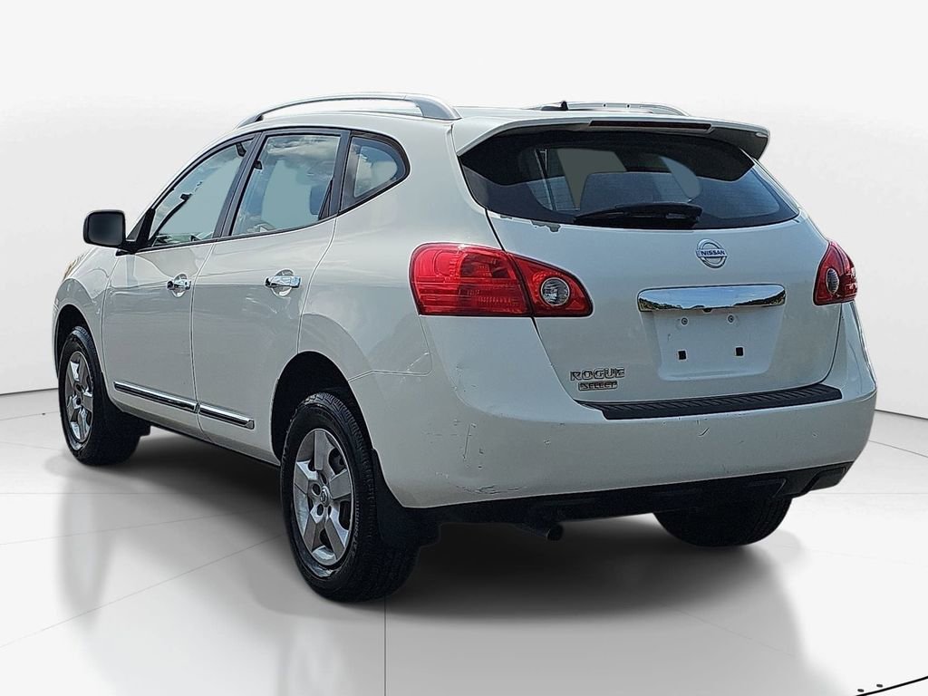 Used 2015 Nissan Rogue S w/ Convenience Package FWD image 9