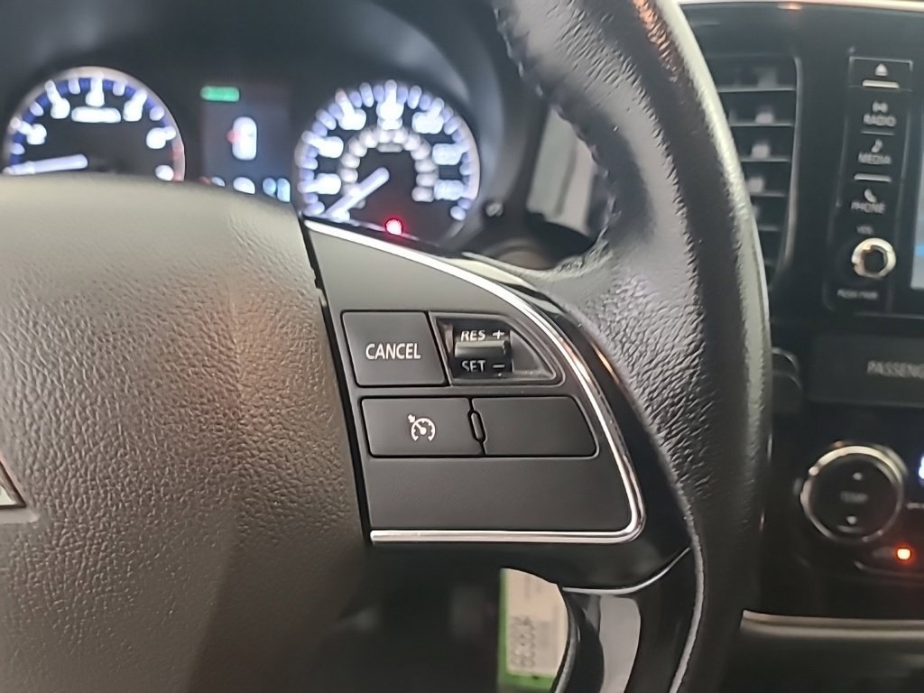 Used 2017 Mitsubishi Outlander ES FWD image 28