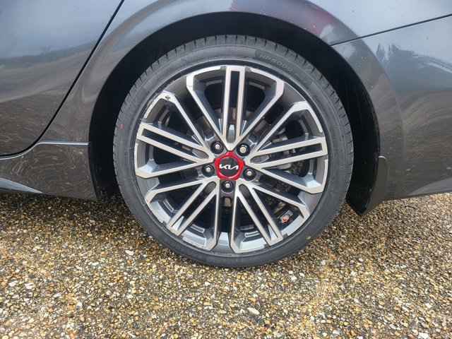 Used 2023 Kia Forte GT w/ GT2 Package image 7