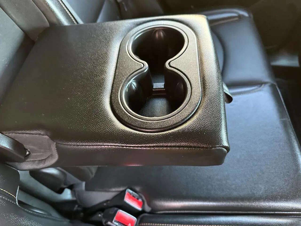 Used 2021 Chevrolet Equinox LT image 44