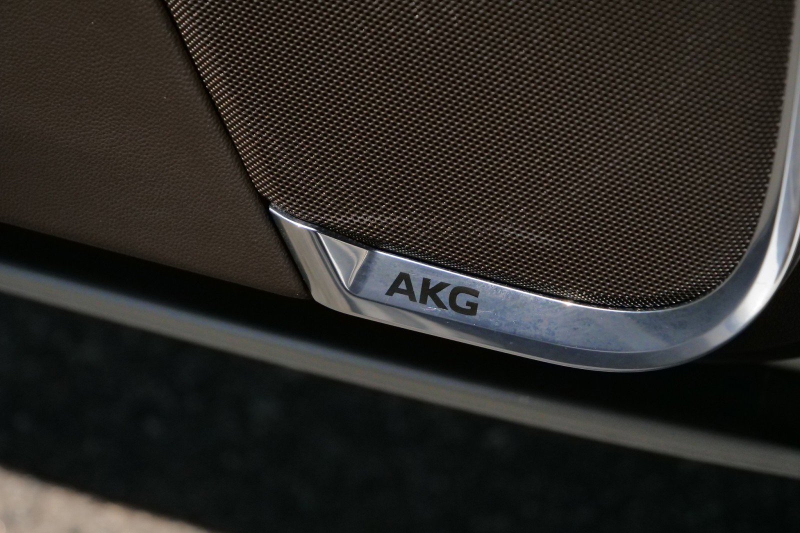 Used 2021 Cadillac Escalade Sport w/ Driver Assist Tech Package image 19