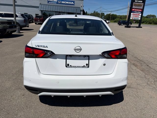 Used 2025 Nissan Versa S w/ Trunk Package FWD image 5