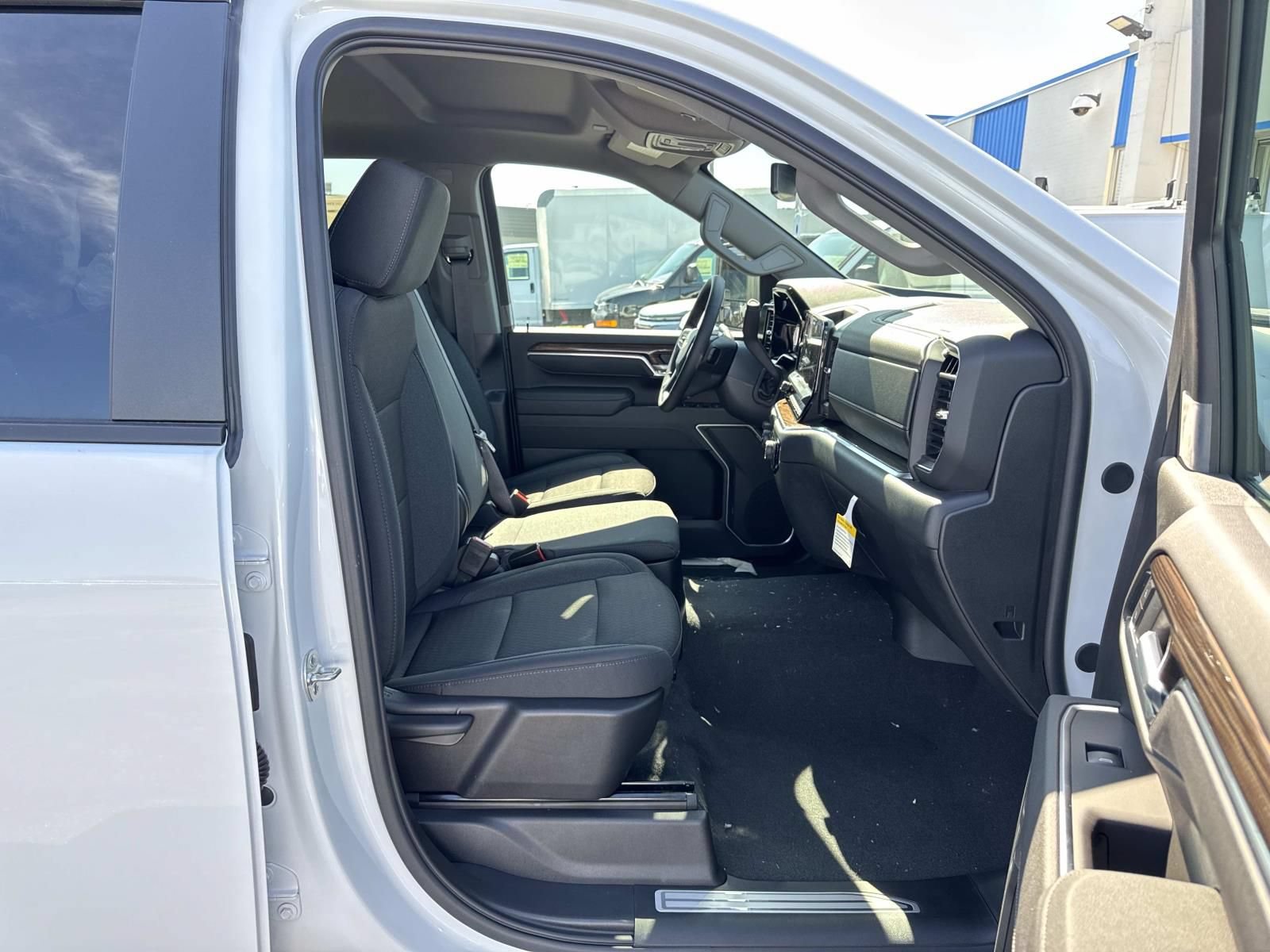 New 2026 Chevrolet Silverado 3500 LT w/ All Star Edition AWD/4WD image 13