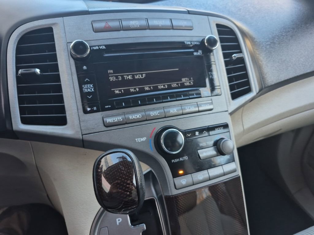 Used 2012 Toyota Venza LE image 20