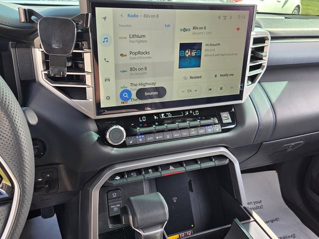 Used 2025 Toyota Sequoia Platinum AWD/4WD image 22