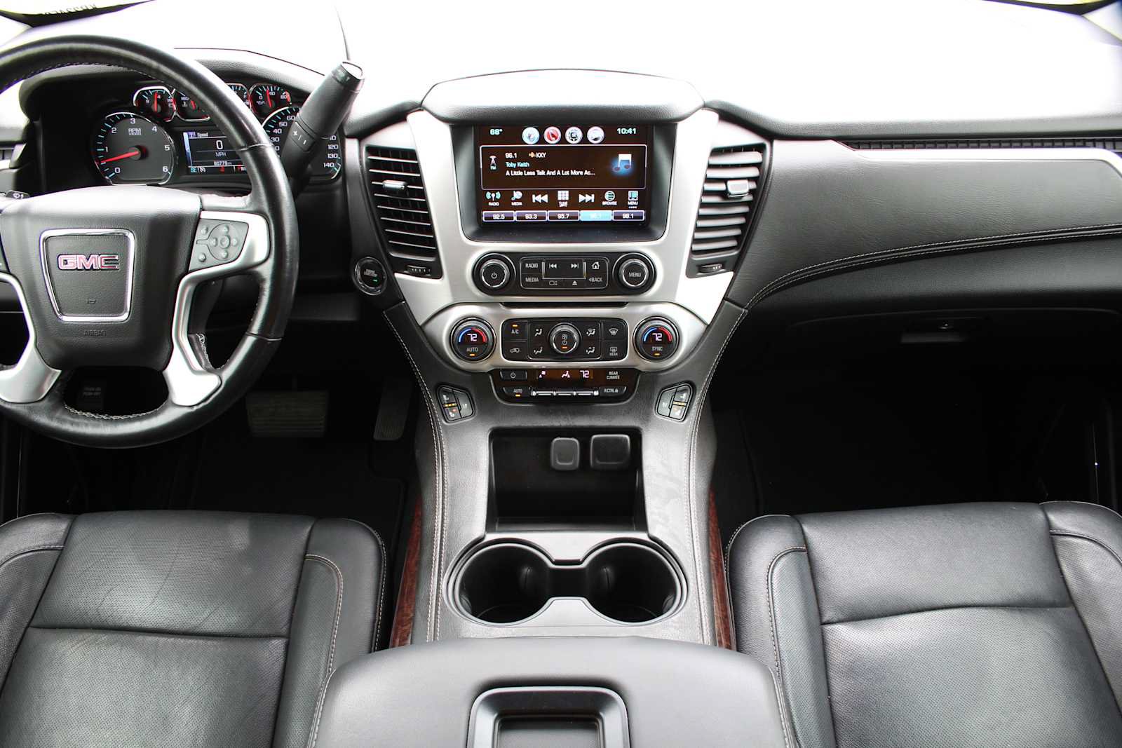Used 2019 GMC Yukon SLT RWD image 30