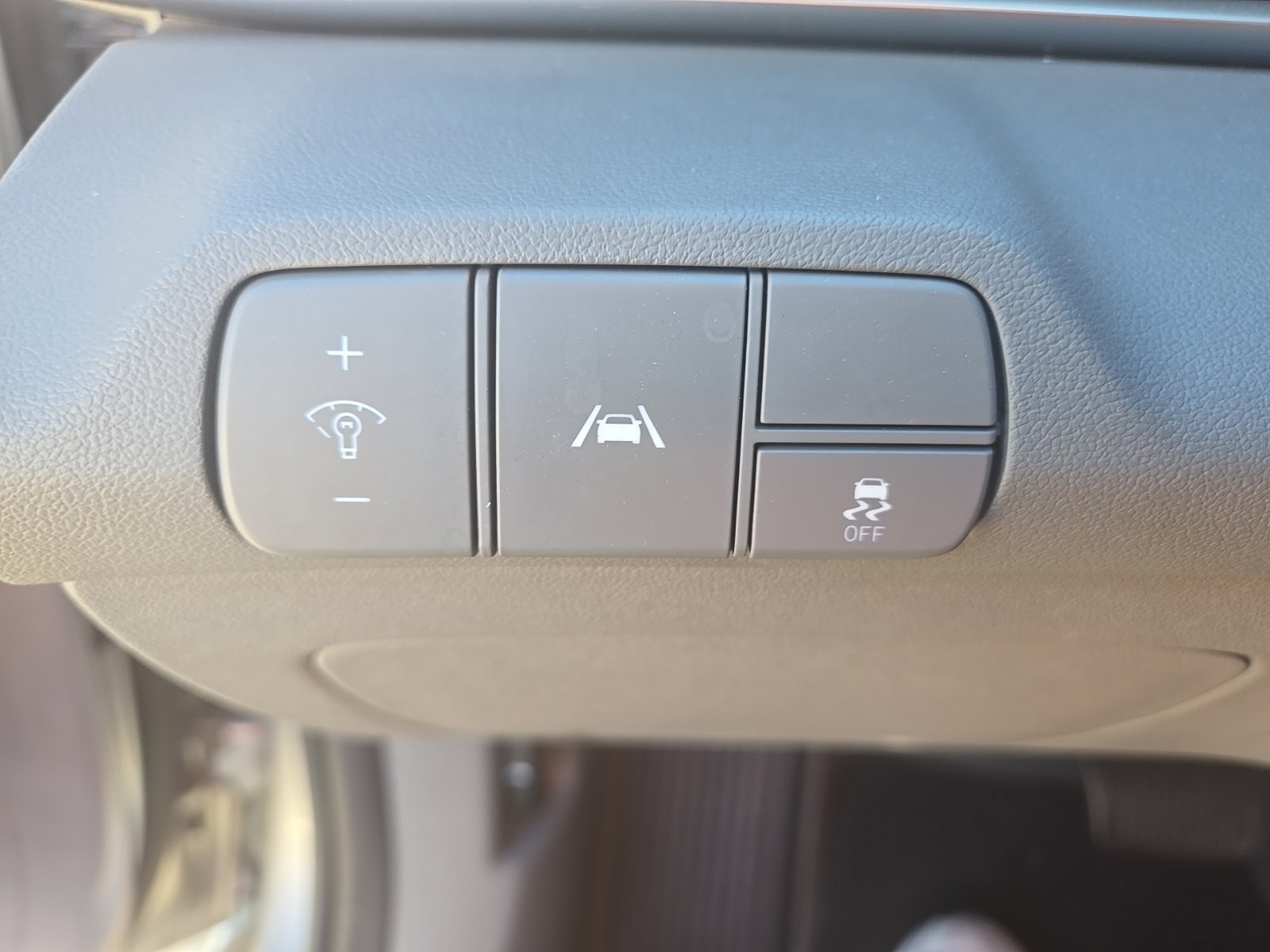 Used 2021 Hyundai Elantra SEL w/ Convenience + Premium Package FWD image 14