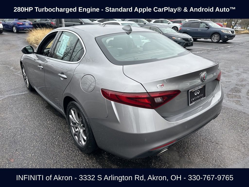 Used 2018 Alfa Romeo Giulia AWD image 10