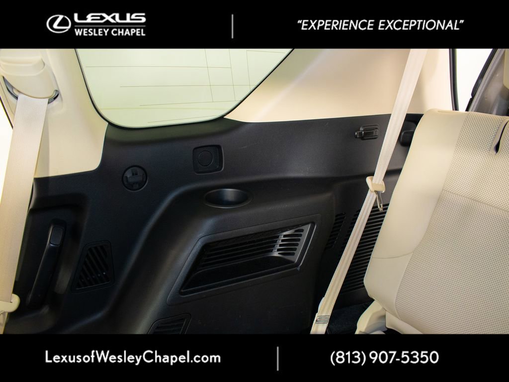 Used 2023 Lexus GX 460 Premium w/ Premium Package AWD/4WD image 24